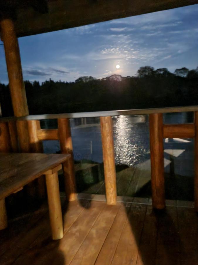 Domki Nad Sanem Lesko Eksteriør bilde