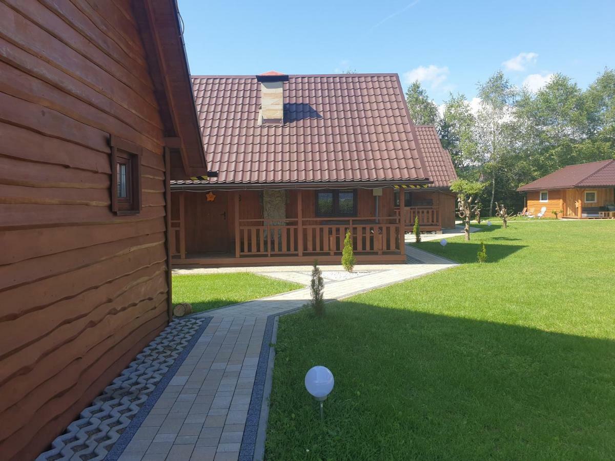 Domki Nad Sanem Lesko Eksteriør bilde